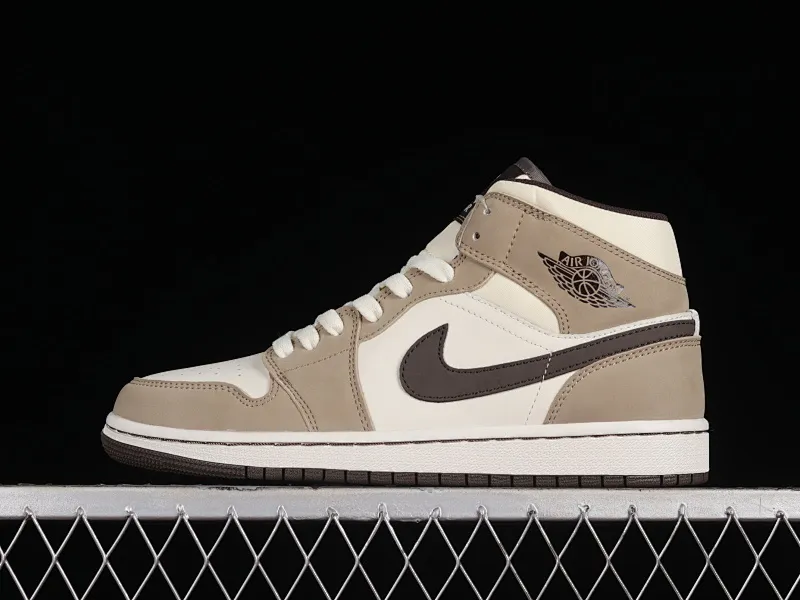 All categories Air Jordan Jordan series basketball shoes Air Jordan 1 Mid Air Jordan 1 Mid OG SP AJ1 Joe 1 customized model Zhongbang basketball shoes 554766-003